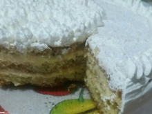 Pão de ló com recheio de maracujá