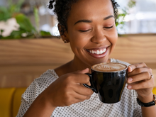 Tim Spector, especialista em microbiota intestinal: "Quem bebe café tem um microbioma intestinal mais diversificado do que quem não bebe café"