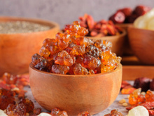 A goma natural (que os brasileiros ainda não conhecem) aumenta a produção de colágeno, custa centavos e está deixando os asiáticos loucos