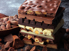 A verdadeira história do chocolate é surpreendente: descubra como essa delícia chegou às nossas casas!