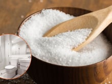 Por que as pessoas estão deixando um pote de sal no banheiro? Eu descobri e estou fazendo também