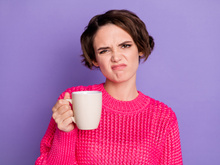 Entenda por que café requentado é tão ruim e se faz mal à saúde beber o cafezinho amanhecido