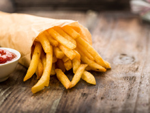 Como fazer batata frita tradicional, crocante e sequinha: veja as dicas