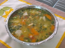 Sopa de mandioca leve