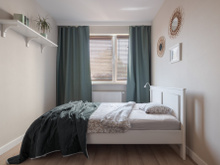 Adeus, quarto pequeno: o cômodo vai ficar gigante com apenas um item simples e sem reforma!