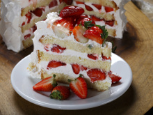 Como incluir morangos no bolo sem azedar