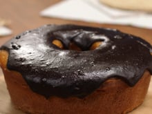 Cobertura de chocolate durinha (para bolos)