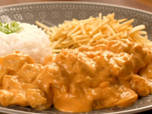 Aprendi no TudoGostoso o melhor strogonoff de frango: receita fácil, cremosa e que nunca falha