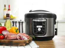 Panela elétrica: tudo o que você precisa saber antes de comprar uma