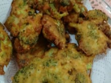 Bolinho de talo de brócolis