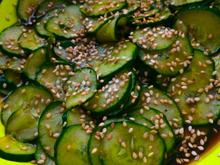 Sunomono (salada de pepino japonês)