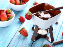 Fondue de chocolate: confira a receita prática e deliciosa