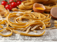 Como preparar massa de macarrão caseira