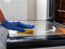 Limpar o vidro duplo do forno sem desmontar é muito mais fácil do que você pensa, desde que siga essas 5 dicas