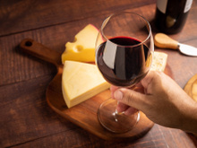 Festa do Vinho e do Queijo une gastronomia e entretenimento em Salgado Filho, no Paraná