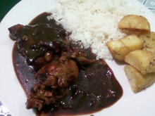 Frango na cerveja preta