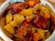 Frango assado com batatas