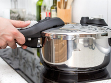 Panela de pressão: Veja 4 opções para aproveitar as ofertas da Black Friday