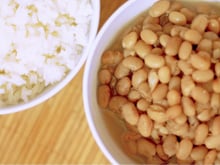 Adeus feijão sem graça: como variar no preparo do feijão e deixar mais nutritivo e saboroso para o dia a dia?