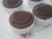 Bolo de alfarroba e amêndoas