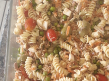 Salada de macarrão com atum 