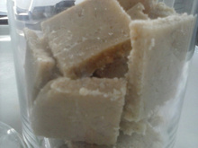 Doce de leite com coco de corte