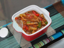 Carne desfiada com molho: confira a receita