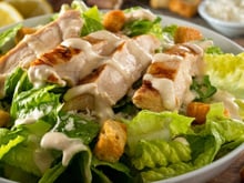 Salada Caesar
