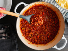 Nem açúcar, nem mel: esse ingrediente simples deixa o molho de tomate menos ácido e mais equilibrado