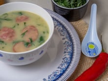 Caldo verde de aipim