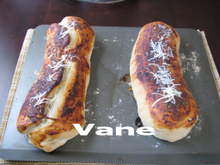 Pão salgado recheado