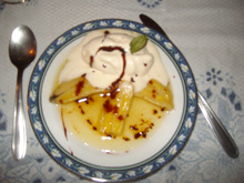 Banana com sorvete de creme