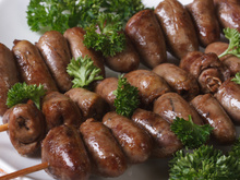 Churrasco: é assim que se faz um coração de frango suculento e saboroso