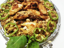 Frango assado com farofa crocante