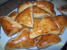 Esfiha de carne adaptada (receita turca)