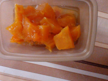 Doce de abóbora em pedaços com calda