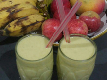Vitamina de abacate com paçoca e banana