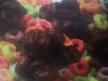 Bombom de cereal colorido