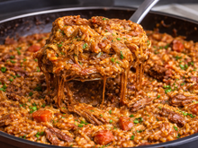 Almoço de uma panela só: arroz de fraldinha suculento que vale por uma refeição completa