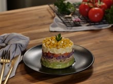 Salada em camadas para as festas de final de ano: aprenda como fazer