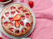 Torta do amor: receita da sobremesa fácil com doce de leite e morangos, perfeita para o final de semana