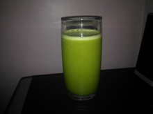 Suco de laranja com couve