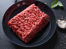 Qual o melhor corte para fazer carne moída? Economize nas compras escolhendo a comida certa!