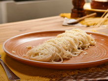 Receita de macarrão cacio e pepe é MUITO fácil e BARATA: vem aprender como fazer essa delícia!