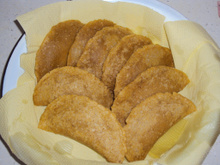 Pastel de farinha de milho (tradicional do sul de MG)