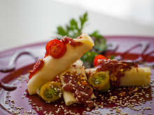 Panqueca com queijo e requeijão