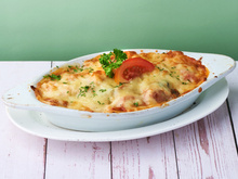 Essa receita com peito de frango e muuuuito cremosa é perfeita para quem está procurando um jantar diferente, prático e saboroso