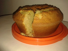 Bolo de fubá com coco