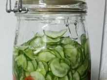Conserva oriental de pepino japonês