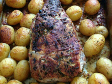 Batata bolinha com alecrim